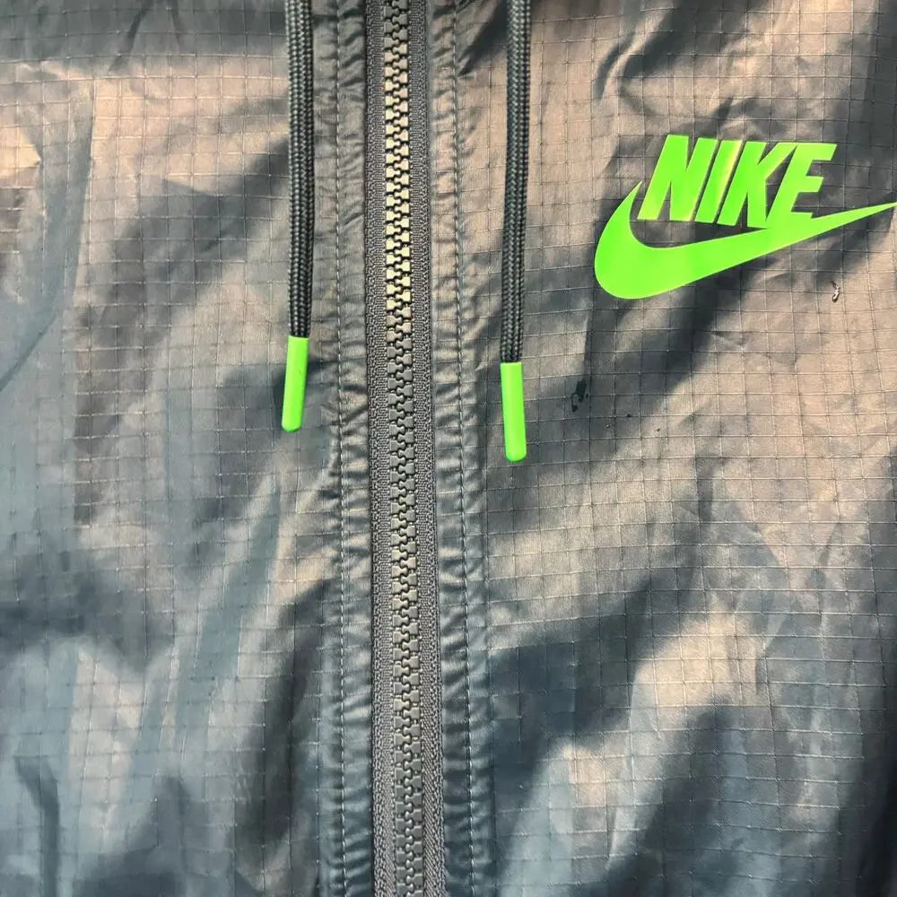 Nike Windrunner Jacket Logo Full Zip Hooded Lightweight Windbreaker Gorpcore